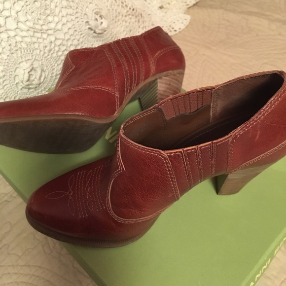 Booties - Picture 7 of 8